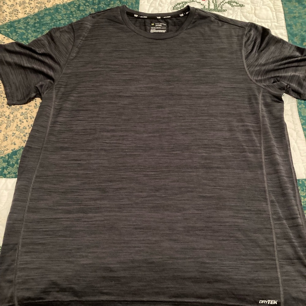 Black dry wicking t-shirt